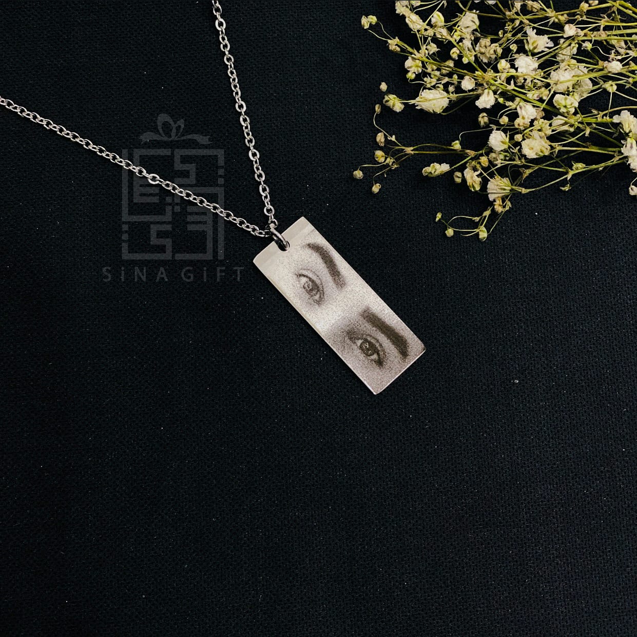 *!.Eye Sketch Engraved Locket.!*